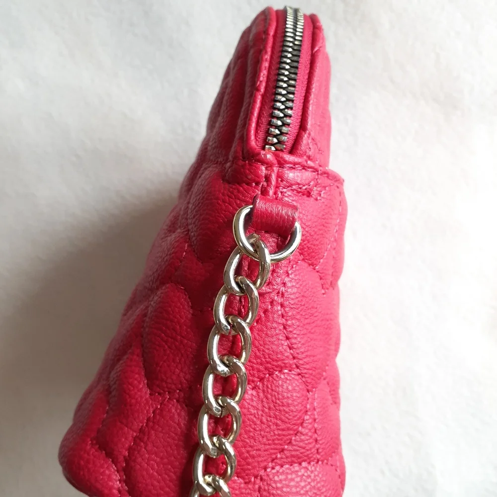 Betsey Johnson Red Heart Quilted Crossbody Bag - Picture 5 of 10